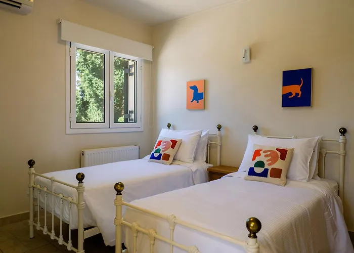 Mila With Private Pool By Olivestone Village Вилла *