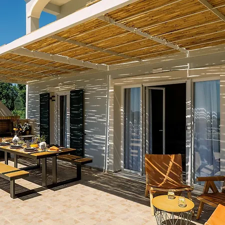 Mila With Private Pool By Olivestone Village فيلة