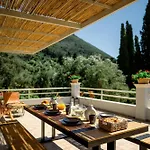 Mila With Private Pool By Olivestone Village